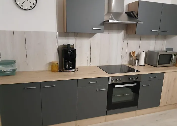 Conveniently Located Alpine Appartement